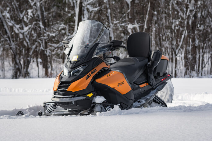 2025 Ski-Doo Grand Touring LE with Luxury Package